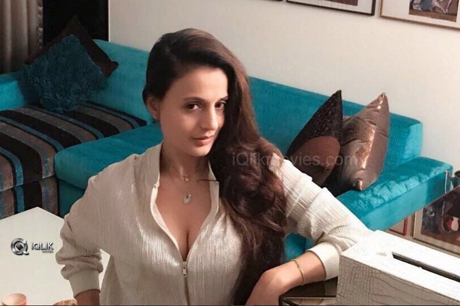 Ameesha-Patel